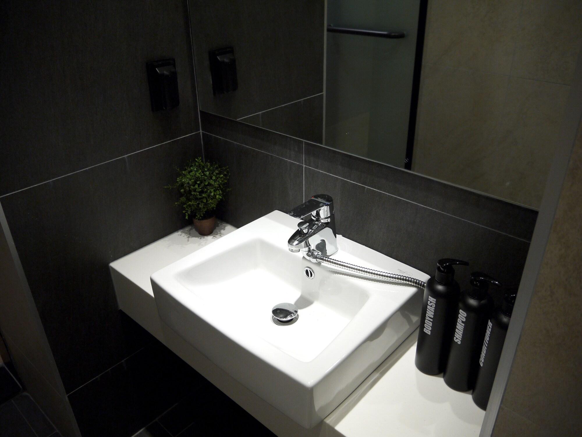 Hostel Cleo Seoul Hongdae Kültér fotó