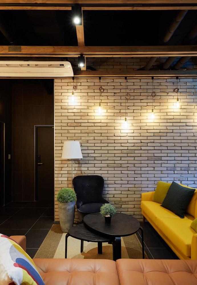 Hostel Cleo Seoul Hongdae Kültér fotó