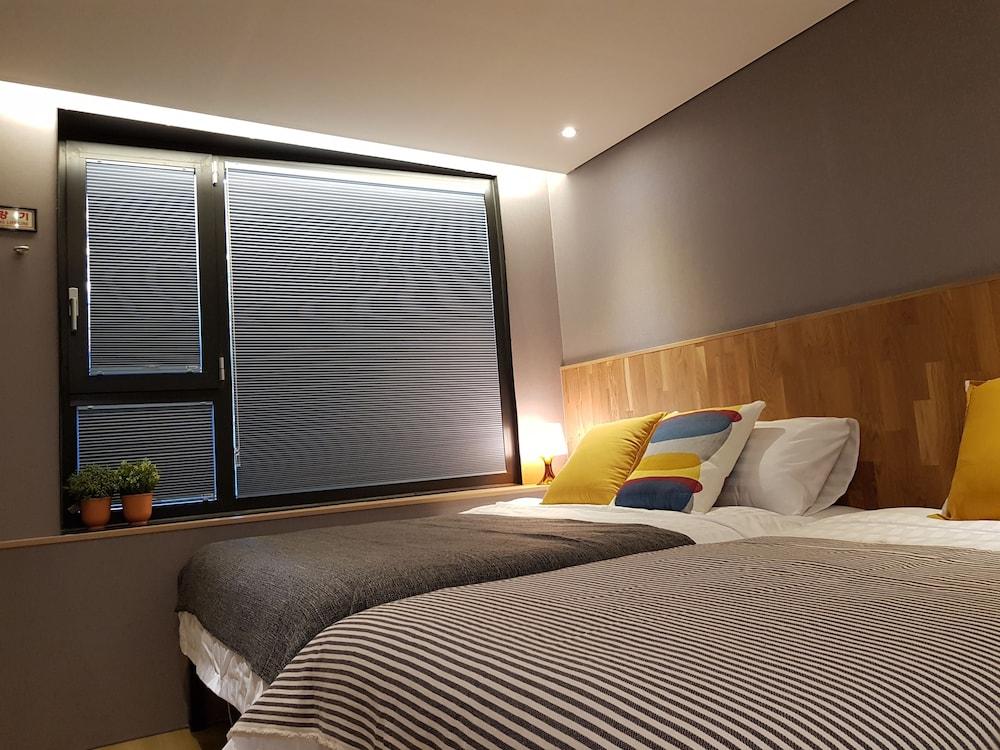 Hostel Cleo Seoul Hongdae Kültér fotó