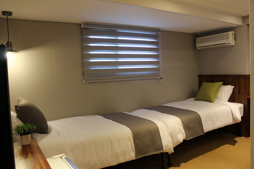 Hostel Cleo Seoul Hongdae Kültér fotó